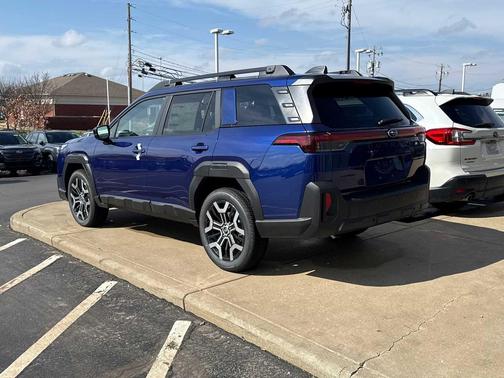 Sapphire Blue Pearl 2026 Subaru Outback Touring XT