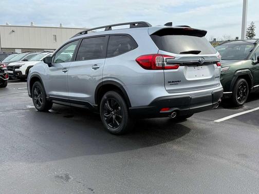 Ice Silver Metallic 2026 Subaru Ascent Premium 7-Passenger