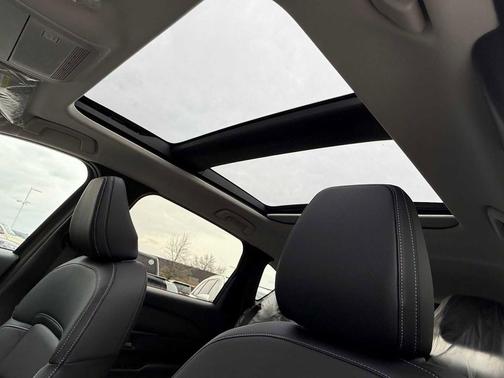 Rhodium White Metallic 2026 Mazda CX-5 2.5 S Premium Plus Package