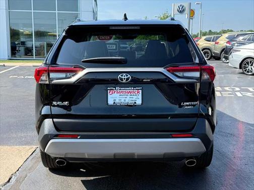 2022 Toyota RAV4 Limited