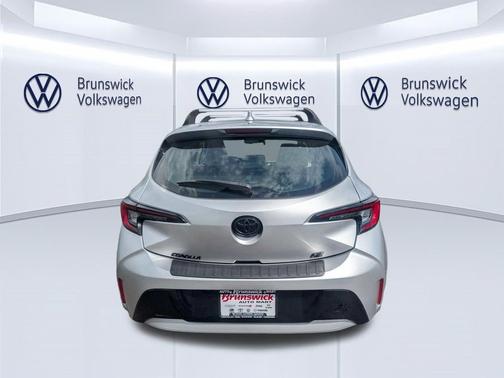 Classic Silver Metallic 2023 Toyota Corolla SE