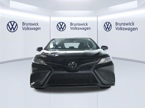 Midnight Black Metallic 2023 Toyota Camry SE