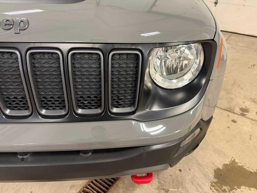 2021 Jeep Renegade Trailhawk