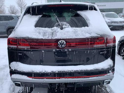 2025 Volkswagen Atlas 2.0T Peak Edition