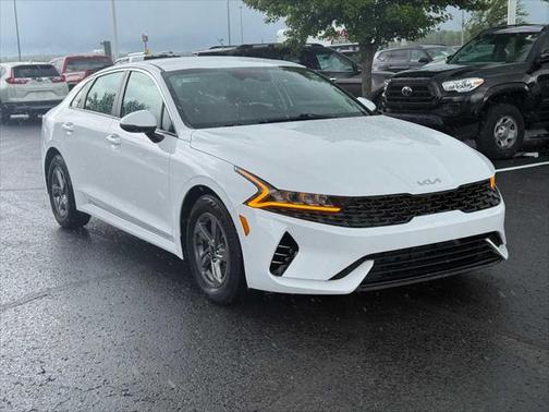 2022 Kia K5 LXS