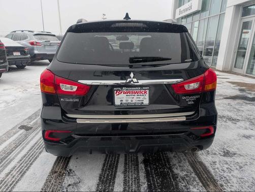 2018 Mitsubishi Outlander Sport 2.4 SEL