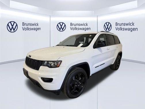 Bright White Clearcoat 2019 Jeep Grand Cherokee Upland