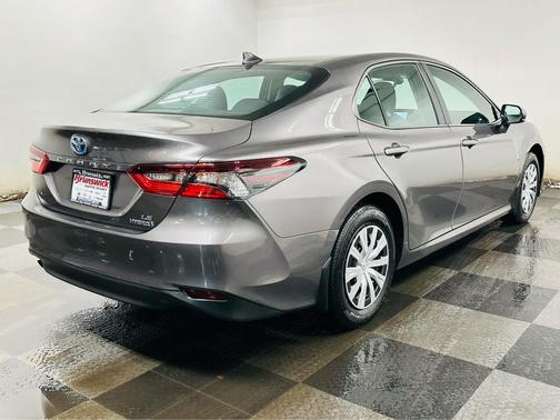 2024 Toyota Camry Hybrid LE