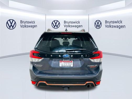 Magnetite Gray Metallic 2024 Subaru Forester Sport