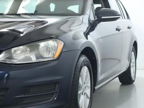 Night Blue Metallic 2016 Volkswagen Golf SportWagen TSI S 4-Door