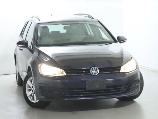 Night Blue Metallic 2016 Volkswagen Golf SportWagen TSI S 4-Door