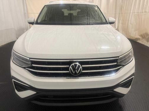 2024 Volkswagen Tiguan 2.0T SE 4MOTION