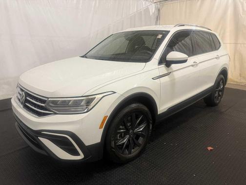 2024 Volkswagen Tiguan 2.0T SE 4MOTION