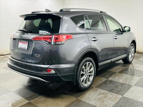 2017 Toyota RAV4 Limited