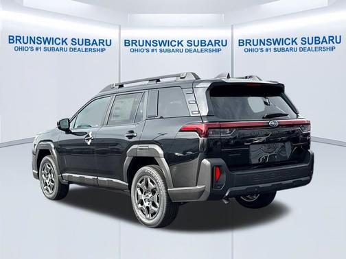 Crystal Black Silica 2026 Subaru Outback Premium