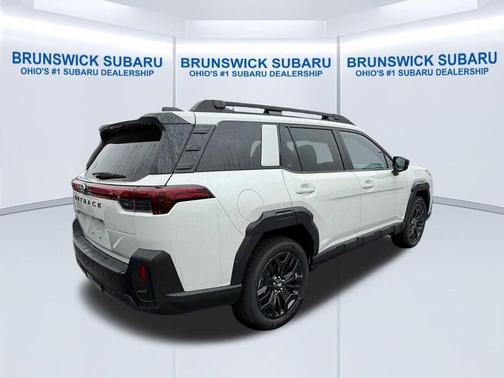 Crystal White Pearl 2026 Subaru Outback Limited XT
