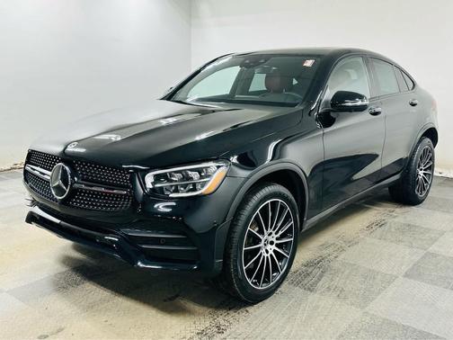 2022 Mercedes-Benz GLC 300 4MATIC Coupe