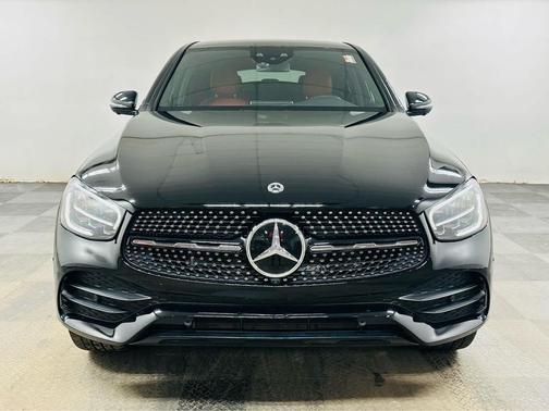 2022 Mercedes-Benz GLC 300 4MATIC Coupe