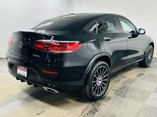 2022 Mercedes-Benz GLC 300 4MATIC Coupe