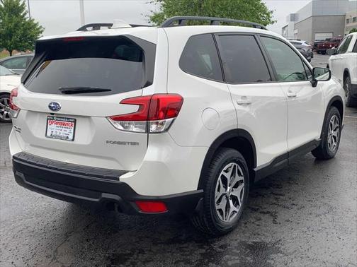 2022 Subaru Forester Premium