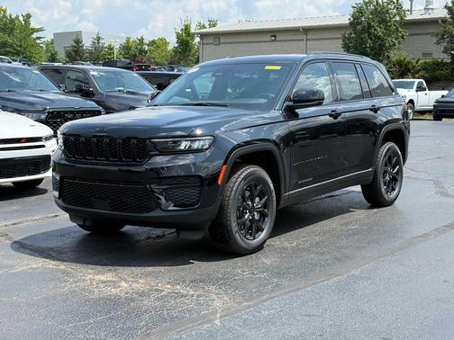 2025 Jeep Grand Cherokee Altitude