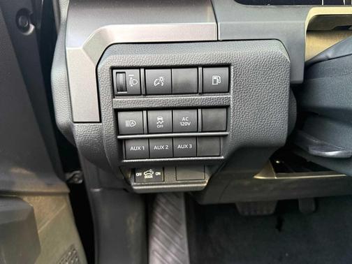 2025 Toyota Tacoma TRD Off Road