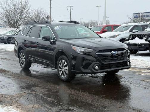 2025 Subaru Outback Premium