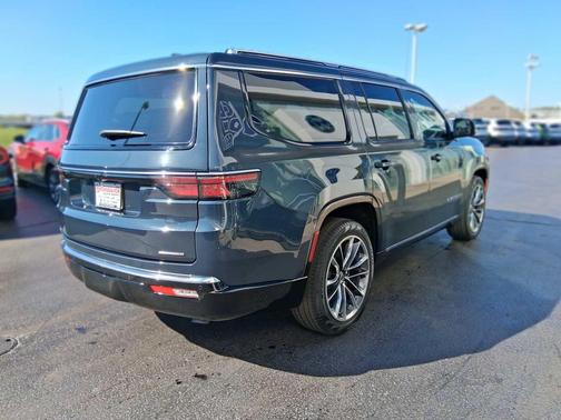 2024 Jeep Wagoneer Series III 4x4