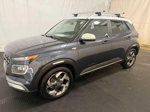 2023 Hyundai VENUE Limited