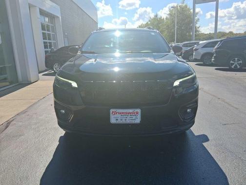 2019 Jeep Cherokee Altitude