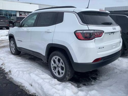 2025 Jeep Compass Latitude