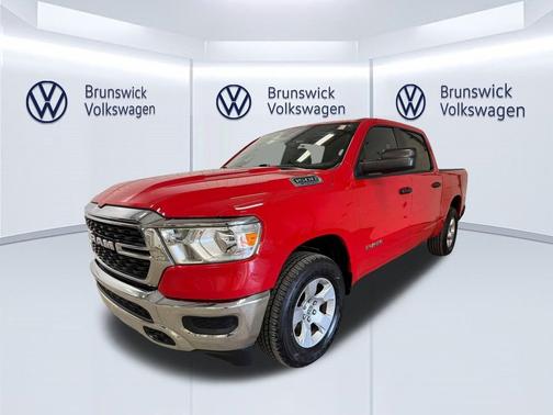 Flame Red Clearcoat 2024 RAM 1500 Big Horn/Lone Star