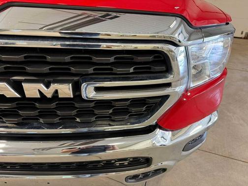 Flame Red Clearcoat 2024 RAM 1500 Big Horn/Lone Star