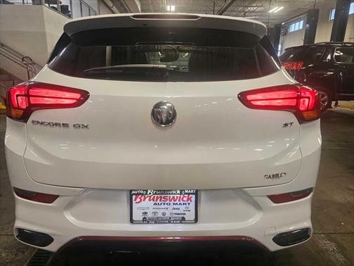2022 Buick Encore GX Select