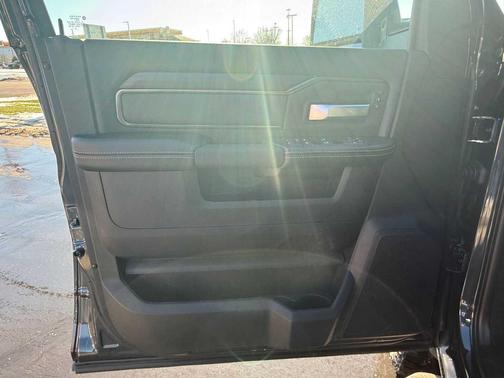 2026 RAM 2500 Limited Crew Cab 4x4 6'4' Box