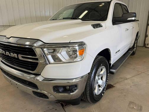 Bright White Clearcoat 2020 RAM 1500 Big Horn/Lone Star
