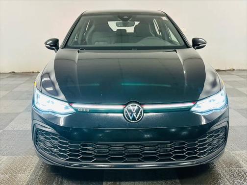 2022 Volkswagen Golf GTI 2.0T SE DSG