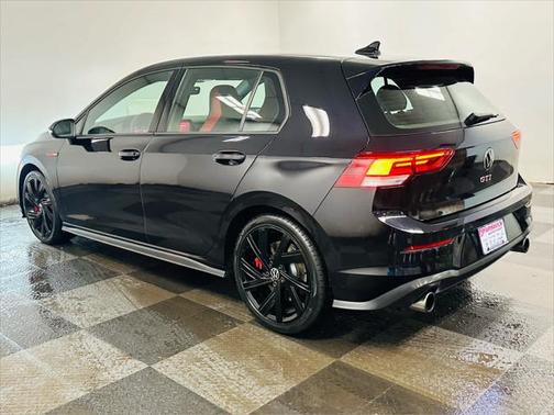 2022 Volkswagen Golf GTI 2.0T SE DSG