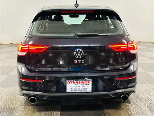 2022 Volkswagen Golf GTI 2.0T SE DSG