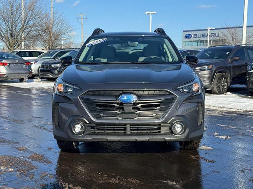 2025 Subaru Outback Premium