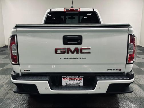 2022 GMC Canyon AT4