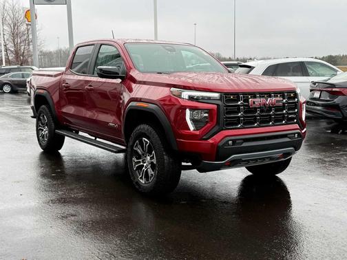 2023 GMC Canyon AT4