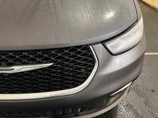 2021 Chrysler Pacifica Touring