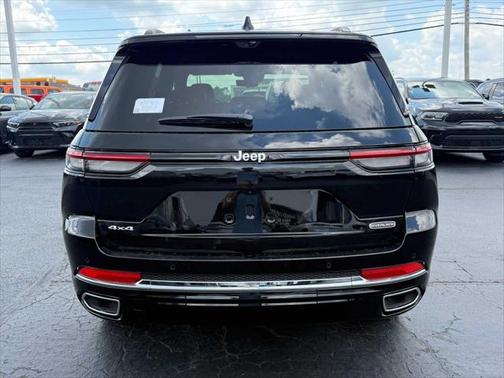 2025 Jeep Grand Cherokee Overland