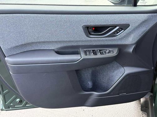 Deep Emerald Green Pearl 2026 Subaru Outback Limited XT