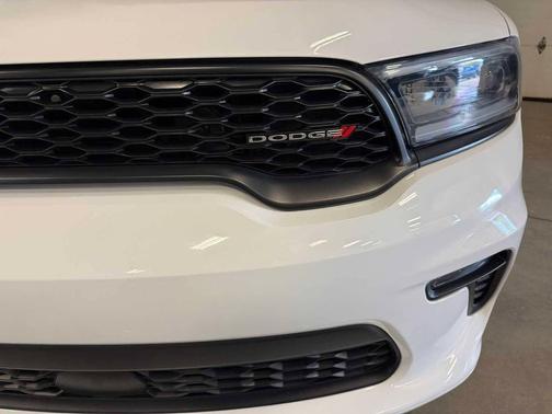 White Knuckle Clearcoat 2023 Dodge Durango GT Plus