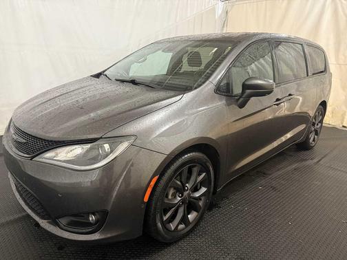 2019 Chrysler Pacifica Touring Plus