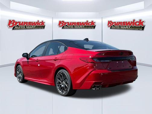 Supersonic Red w/Midnight Black Metallic Roof 2026 Toyota Camry XSE