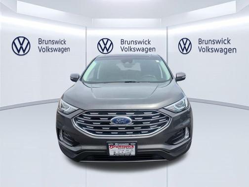 MAGNETIC METALLIC 2019 Ford Edge SEL