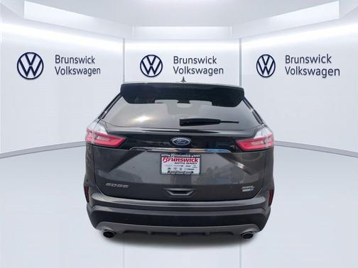 MAGNETIC METALLIC 2019 Ford Edge SEL